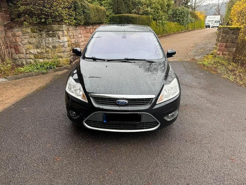 Gebraucht Ford Focus 145 PS (106 kW) 2009 Schwarz Kombi