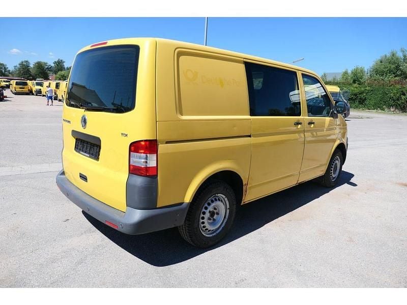 Gebraucht VW Transporter 84 PS (61 kW) 2010 Ginstergelb r1032 Van