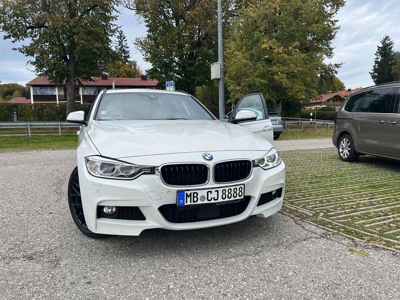 Weiß Gebraucht 2014 BMW 335 M Sport Kombi | 15.950 € (Fairer Preis) - Bild 1/4