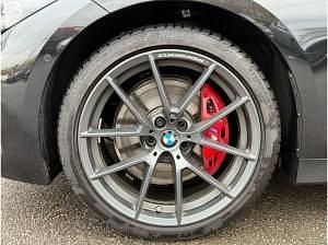 Gebraucht BMW M340 340 PS (250 kW) 2026 Schwarz (saphirschwarz metallic) Limousine