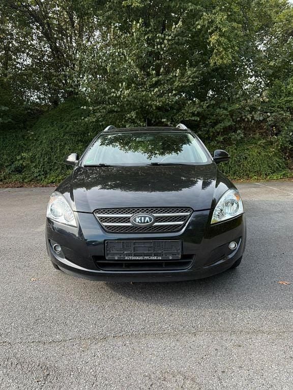 Schwarz Gebraucht 2007 Kia Ceed LX Kombi | 2.650 € (Guter Preis) - Bild 1/4