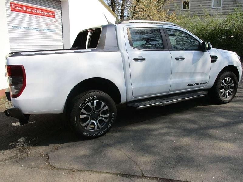 Gebraucht Ford Ranger Wildtrack 213 PS (156 kW) 2022 Weiß Pickup