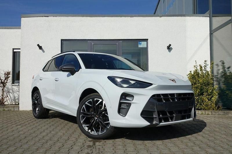 Glacial white metallic Neu 2025 Cupra Terramar VZ3 SUV | 44.440 € (Guter Preis) - Bild 1/4