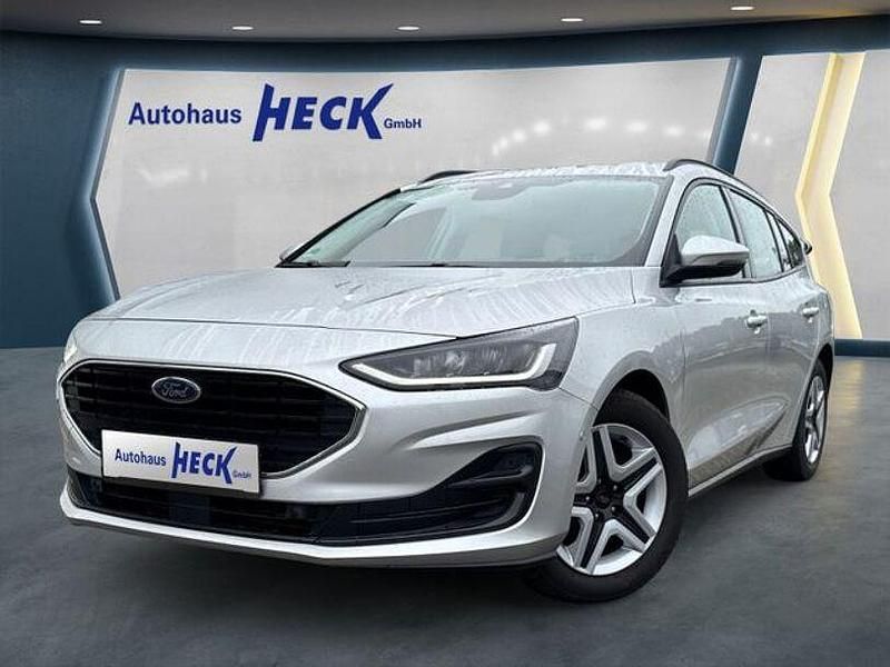 Silber Gebraucht 2022 Ford Focus Cool & Connect Kombi | 19.900 € (Guter Preis) - Bild 1/4