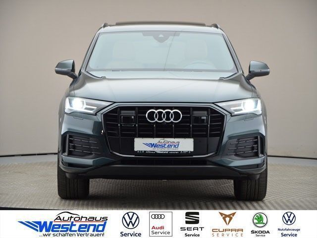 Camouflagegrün (metallic) Gebraucht 2021 Audi Q7 SUV | 52.960 € (Superpreis) - Bild 1/4