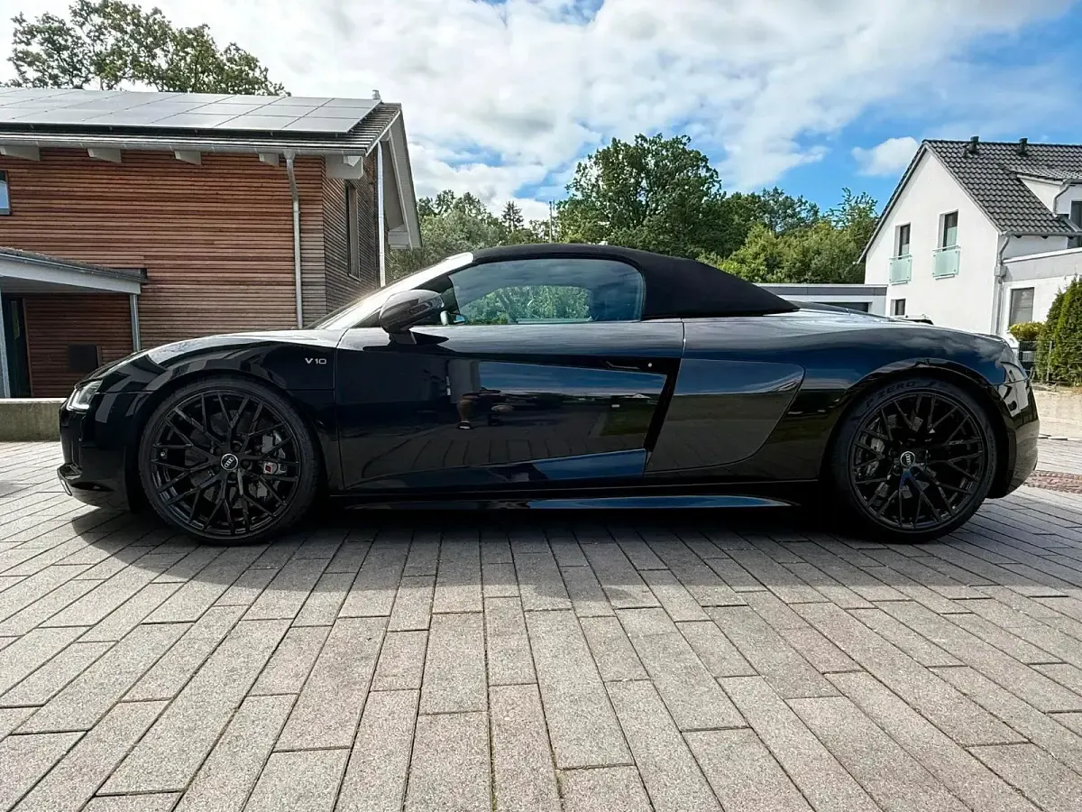 Gebraucht Audi R8 Spyder Design 540 PS (397 kW) 2017 Schwarz Cabrio