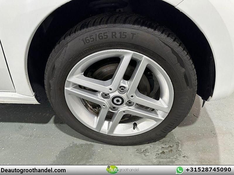 Gebraucht Smart ForFour Electric Drive 60 kW (82 PS) 2021 Weiß Limousine