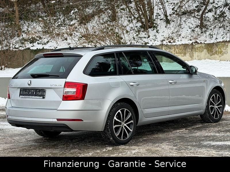 Gebraucht Skoda Octavia Soleil 150 PS (110 kW) 2019 Silber Kombi