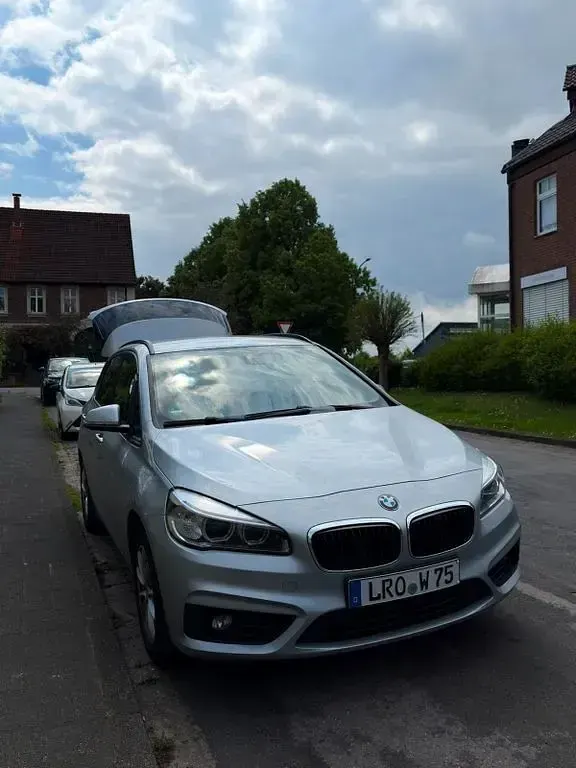 Gebraucht BMW 216 Active Tourer M Sport 116 PS (85 kW) 2015 Silber Van / Kleinbus