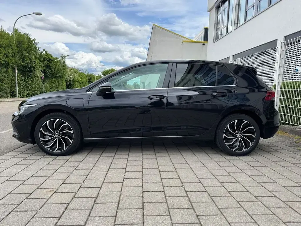 Gebraucht VW Golf VIII Style 204 PS (150 kW) 2022 Schwarz Limousine