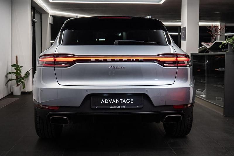 Gebraucht Porsche Macan Basis 245 PS (180 kW) 2025 Silber SUV