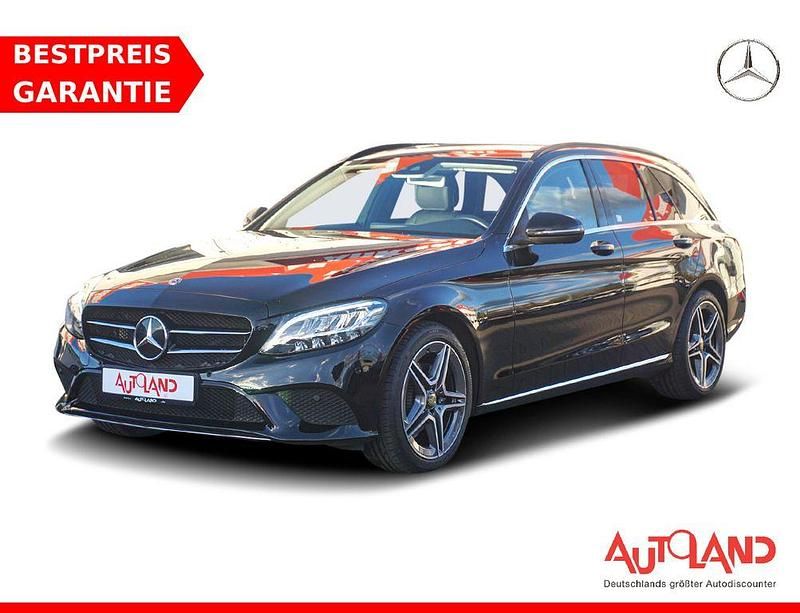 Nachtschwarz Gebraucht 2019 Mercedes C200 Avantgarde Kombi | 25.990 € (Superpreis) - Bild 1/4