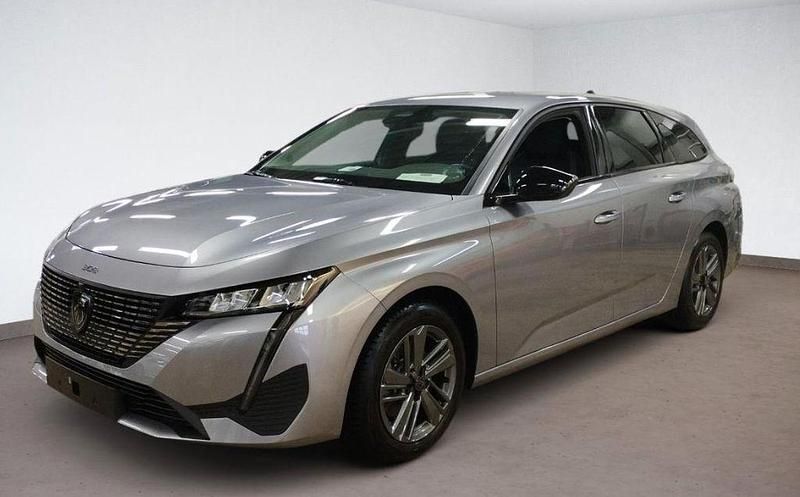 Grau Gebraucht 2024 Peugeot 308 Allure Kombi | 24.990 € (Superpreis) - Bild 1/4