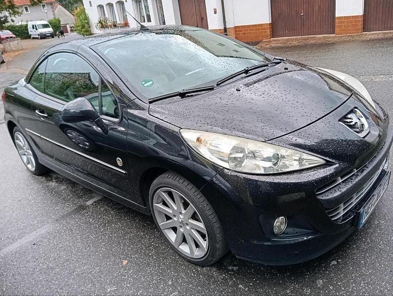 Schwarz Gebraucht 2010 Peugeot 207 CC Cabrio | 1.500 € (Superpreis) - Bild 1/4
