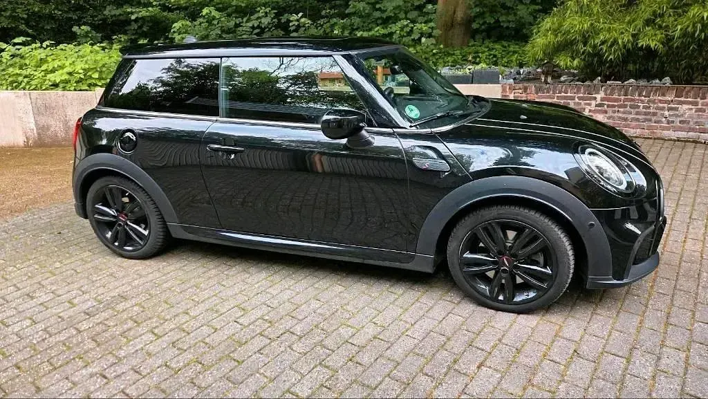 Gebraucht Mini Cooper S 178 PS (130 kW) 2023 Schwarz Kleinwagen