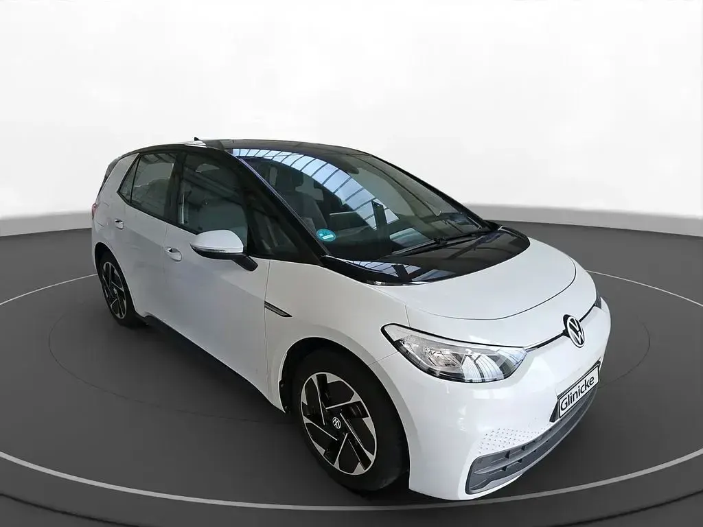 Gebraucht VW ID.3 Pro 106 kW (145 PS) 2022 Weiß Kleinwagen
