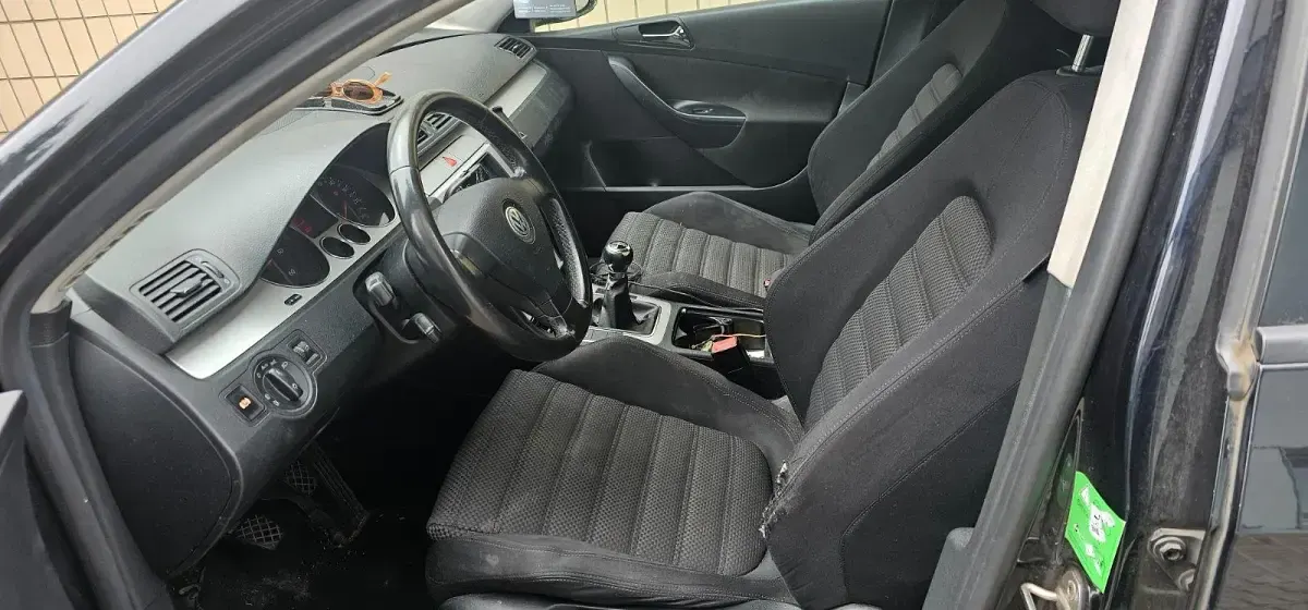 Gebraucht VW Passat 140 PS (102 kW) 2007 Schwarz Kombi