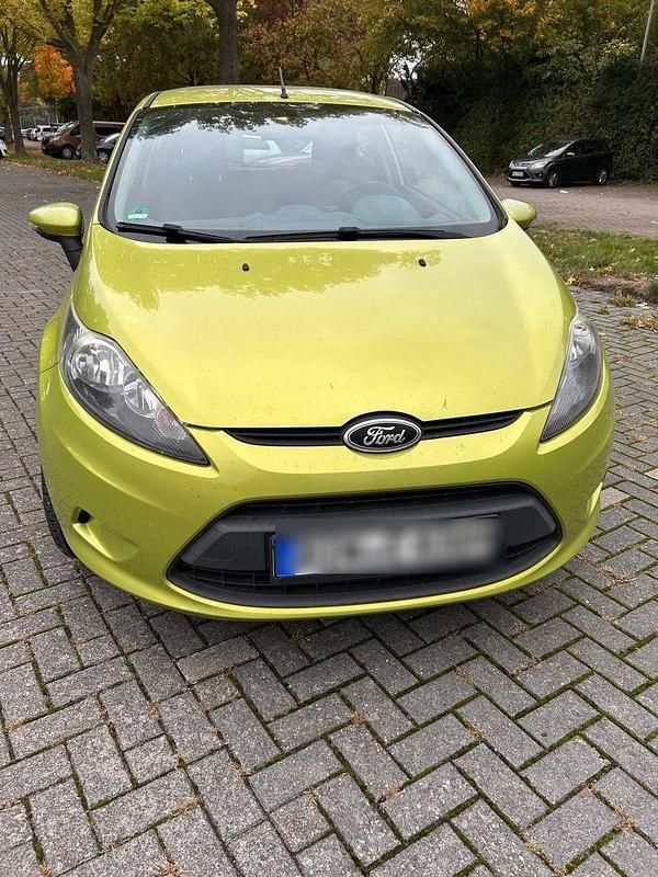 Gebraucht Ford Fiesta Trend 82 PS (60 kW) 2008 Grün Kleinwagen