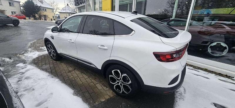 Gebraucht Renault Arkana Techno 94 PS (69 kW) 2023 Weiss SUV