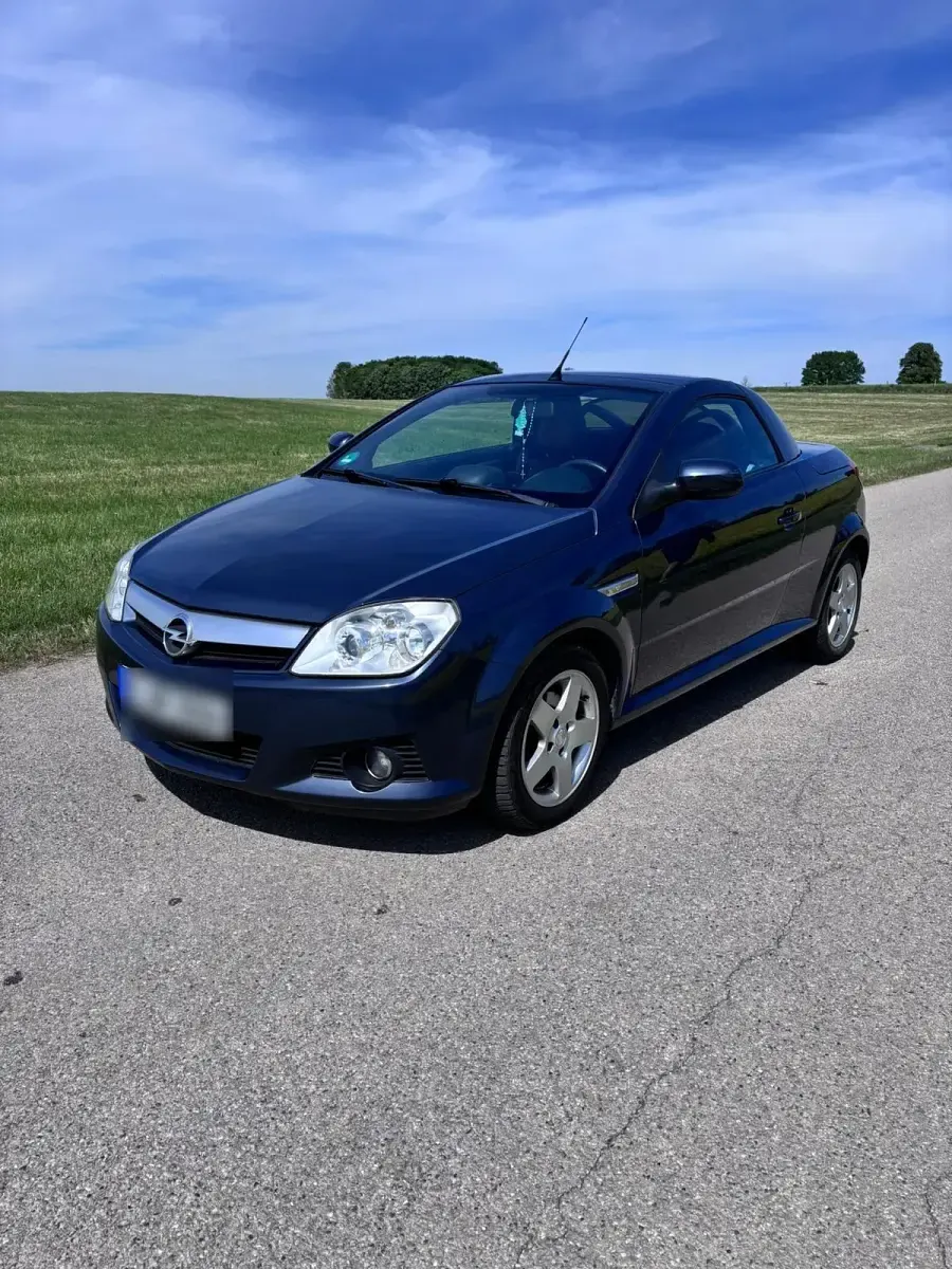 Gebraucht Opel Tigra 90 PS (66 kW) 2007 Blau Cabrio