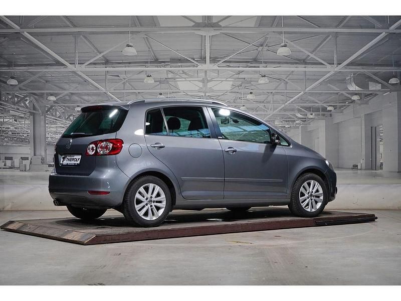 Gebraucht VW Golf VII Style 122 PS (89 kW) 2012 Grau Limousine