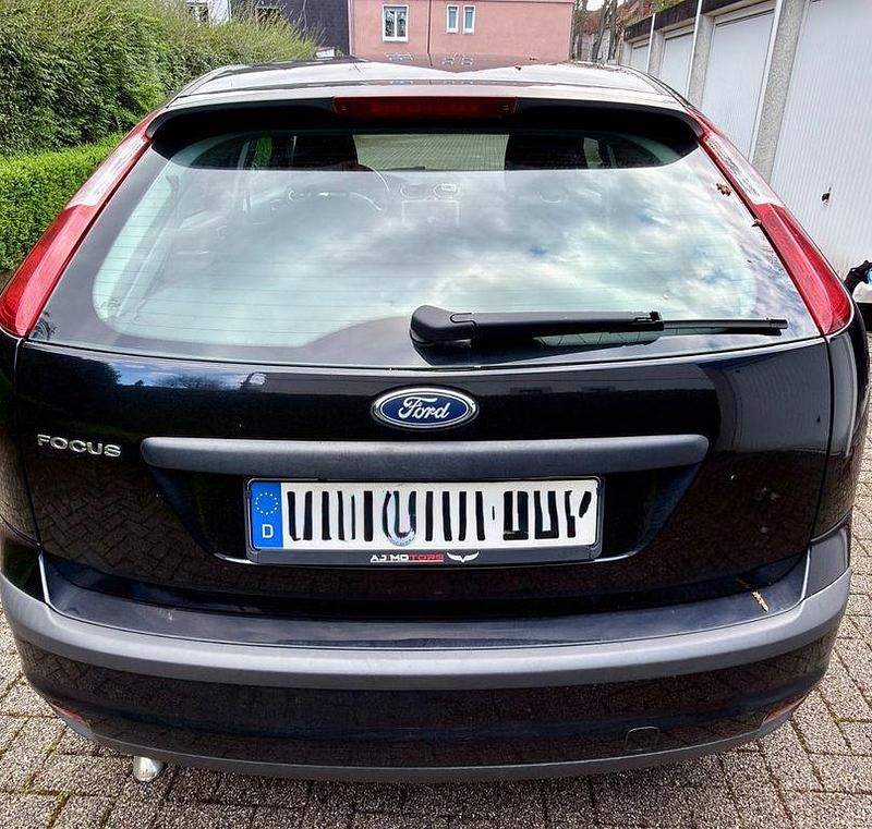 Gebraucht Ford Focus 145 PS (106 kW) 2006 Schwarz Limousine