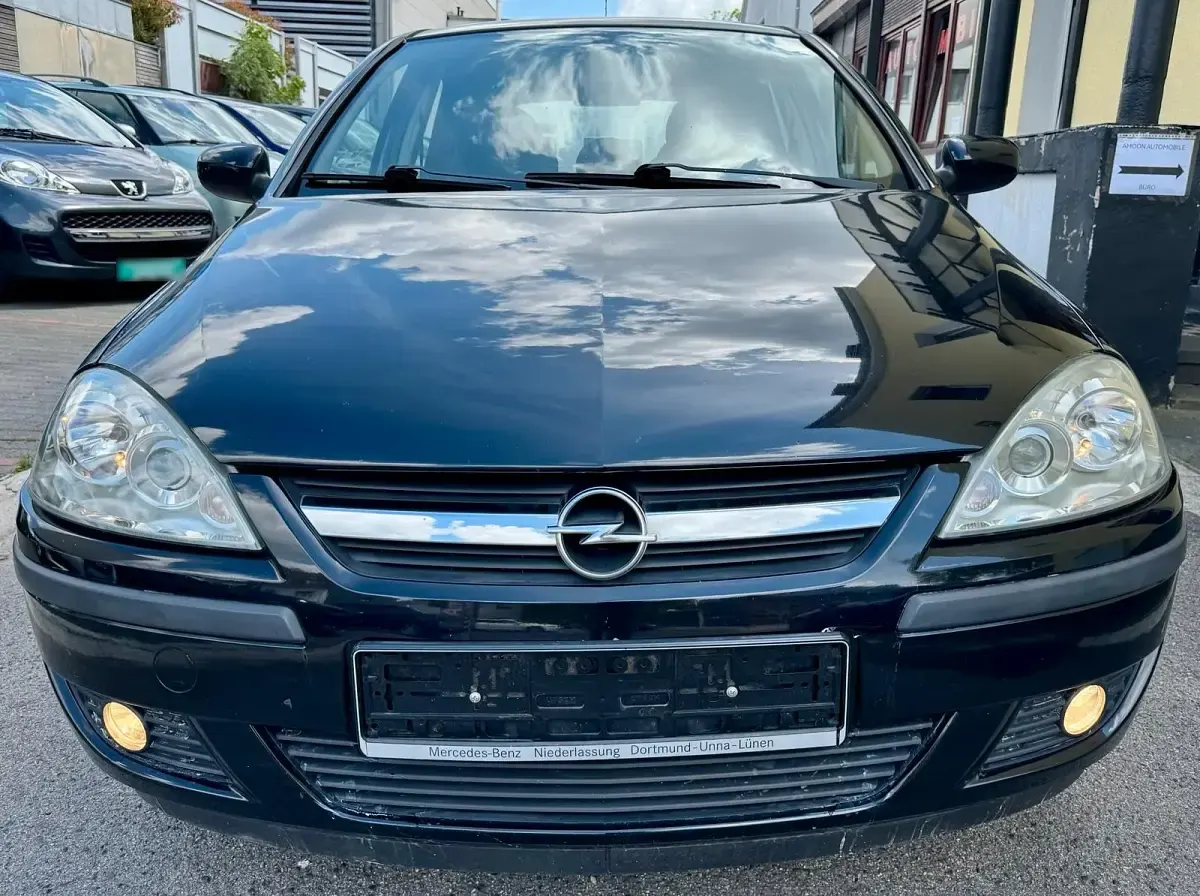 Gebraucht Opel Corsa 75 PS (55 kW) 2004 Schwarz Kleinwagen