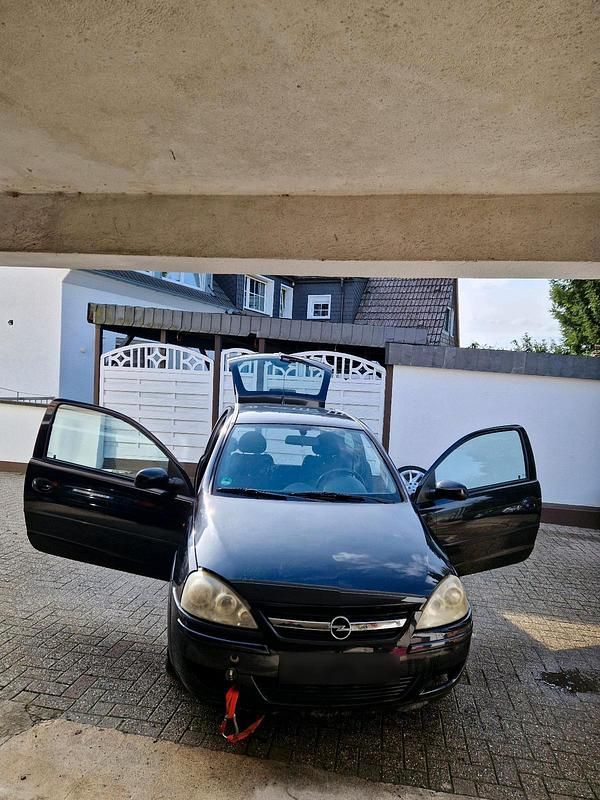 Gebraucht Opel Corsa 80 PS (58 kW) 2005 Schwarz Kleinwagen