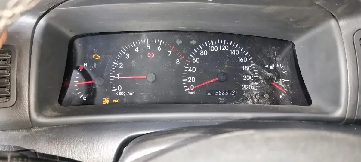 Gebraucht Toyota Corolla 110 PS (80 kW) 2003 Silber Kleinwagen