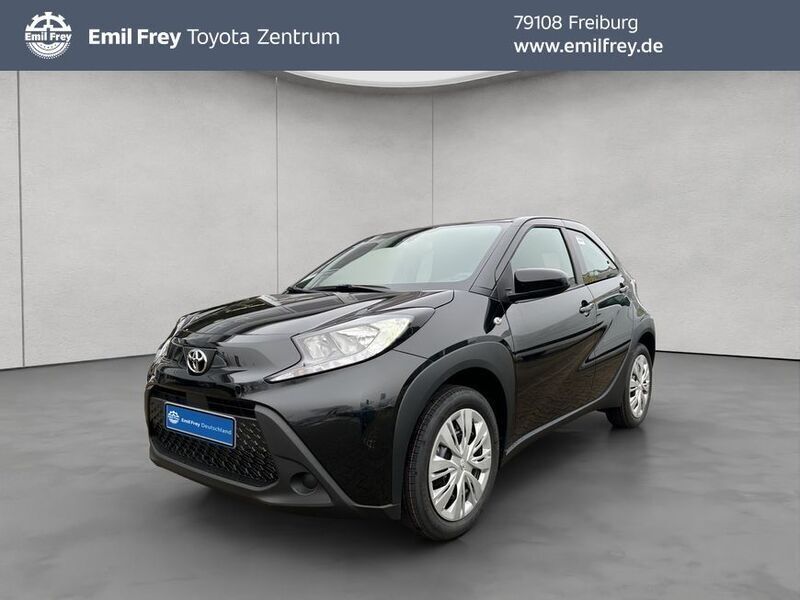 Mysticschwarz mica metallic Neu 2025 Toyota Aygo Business Edition Kleinwagen | 17.490 € - Bild 1/4
