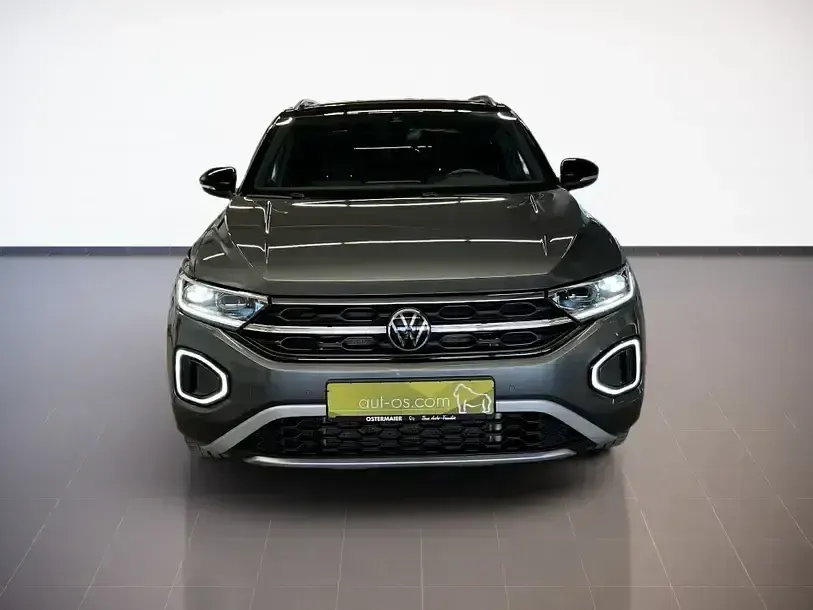 Gebraucht VW T-Roc Style 150 PS (110 kW) 2023 Indiumgrau SUV