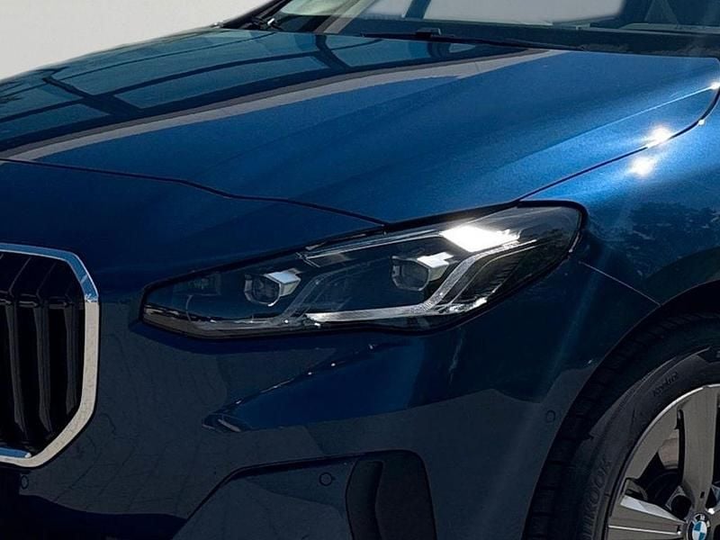 Gebraucht BMW 220 163 PS (119 kW) 2025 Blau Kombi