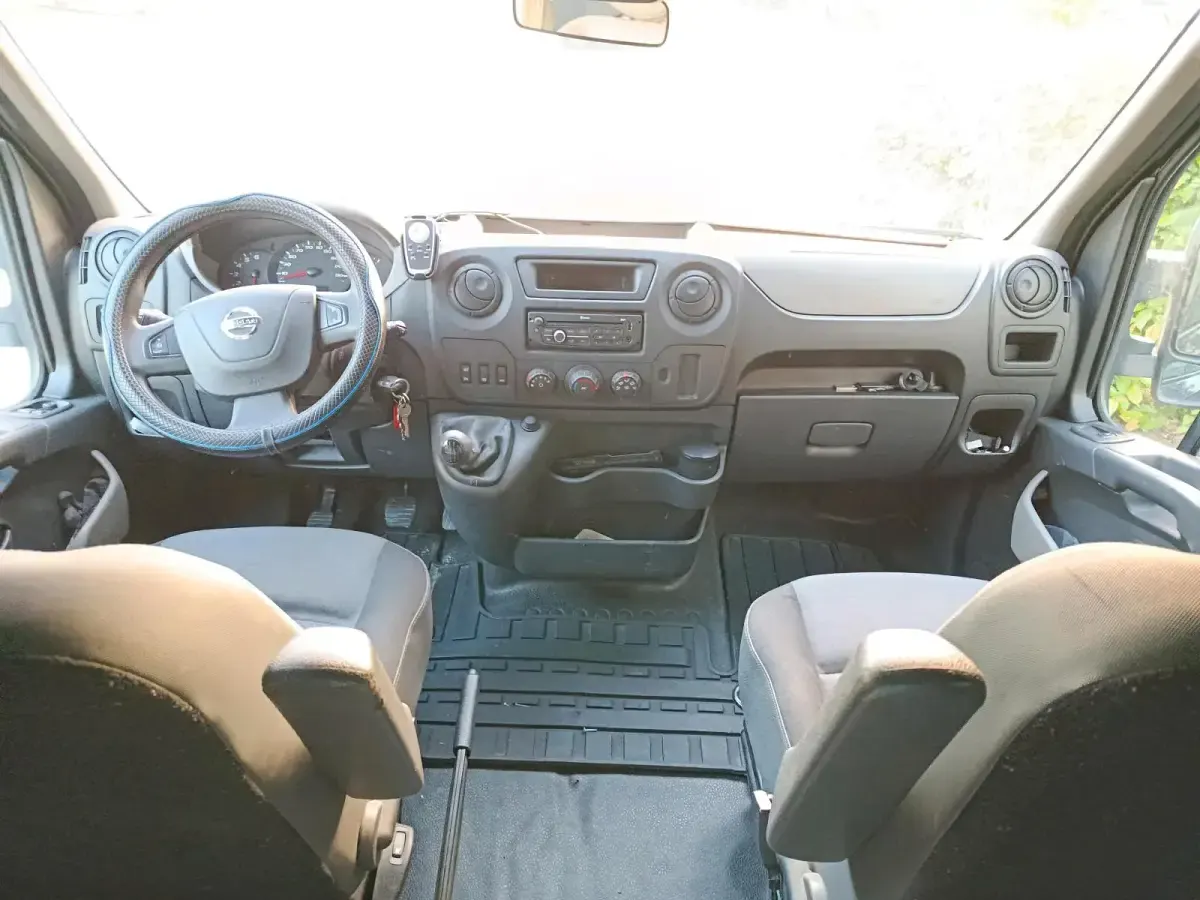 Gebraucht Nissan NV400 2015 Schwarz Van