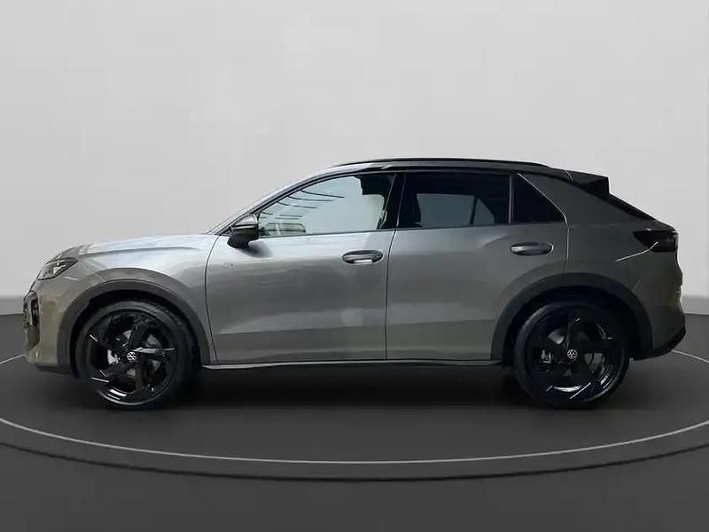 Neu VW T-Roc R-line 150 PS (110 kW) 2026 Wolf grey metallic SUV