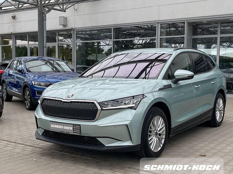 Gebraucht Skoda Enyaq iV Loft 150 kW (204 PS) 2022 Silber SUV