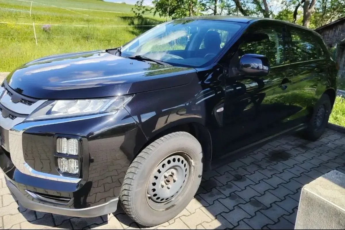 Gebraucht Mitsubishi ASX Edition 150 PS (110 kW) 2020 Schwarz SUV