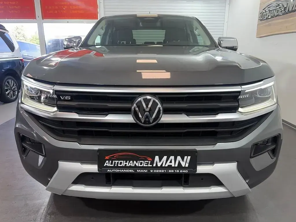 Gebraucht VW Amarok Style 241 PS (177 kW) 2025 Grau Pickup