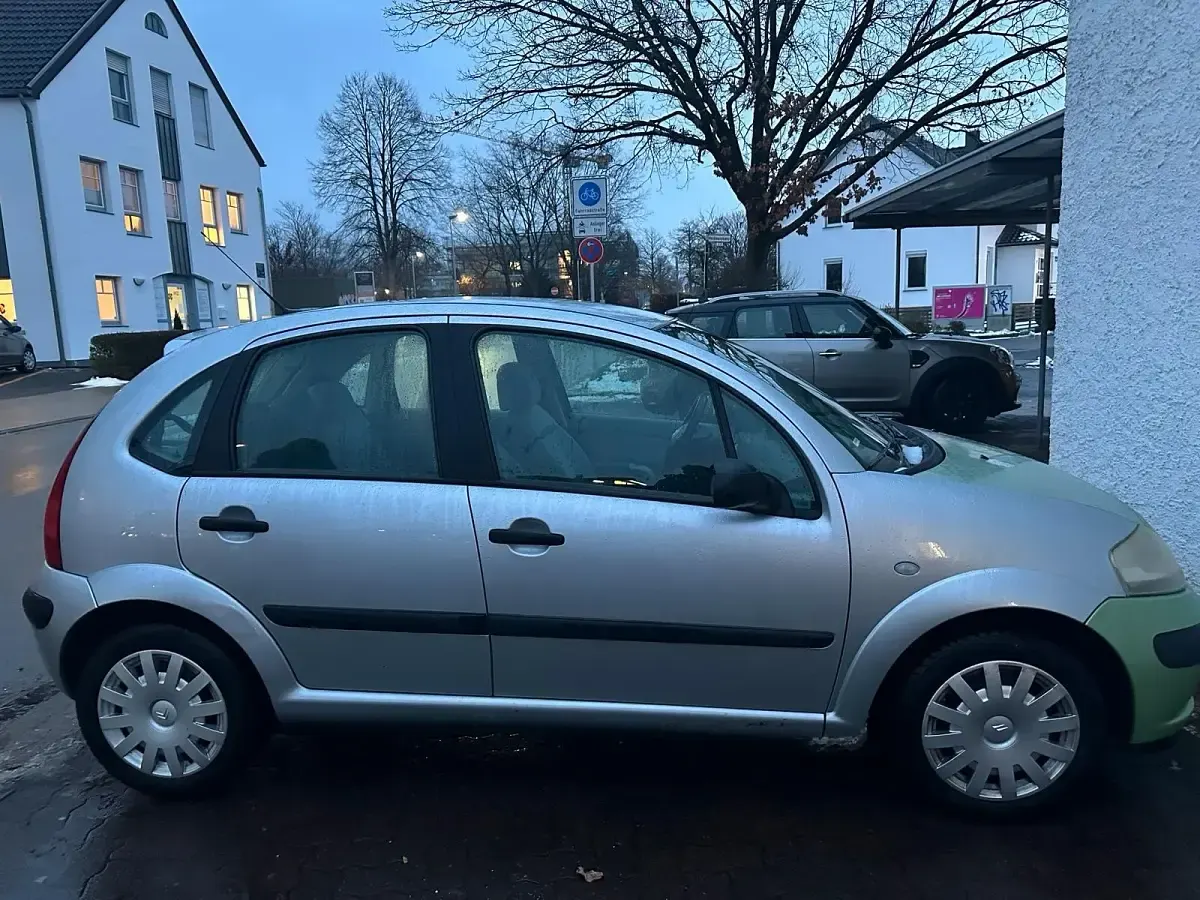 Occasion Citroën C3 73 ch (53 kW) 2004 Gris Citadine