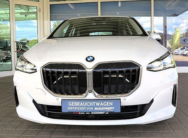Gebraucht BMW 223 Active Tourer 211 PS (155 kW) 2023 Weiß Van / Kleinbus