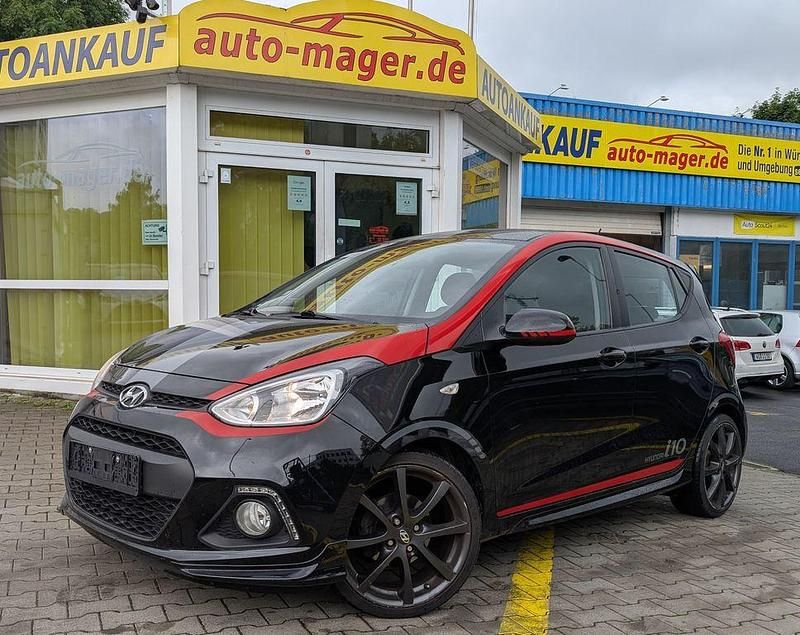 Schwarz Gebraucht 2015 Hyundai i10 Sport Kleinwagen | 7.450 € (Fairer Preis) - Bild 1/4