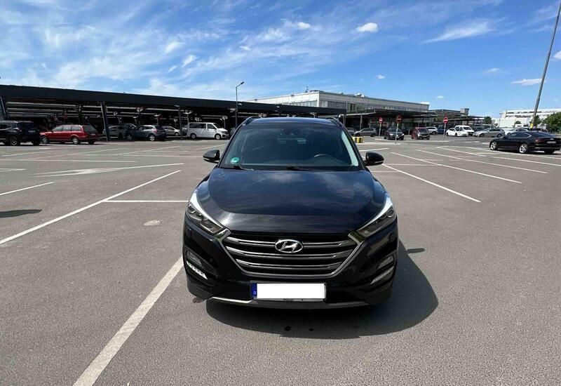 Schwarz Gebraucht 2016 Hyundai Tucson Edition SUV | 19.999 € (Fairer Preis) - Bild 1/4