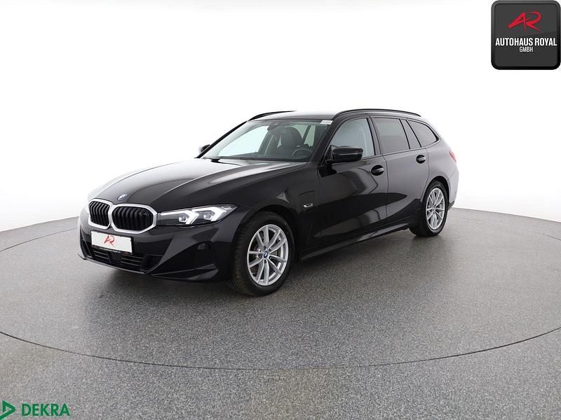 Gebraucht BMW 320e Shadowline 163 PS (119 kW) 2022 Schwarz ii Kombi