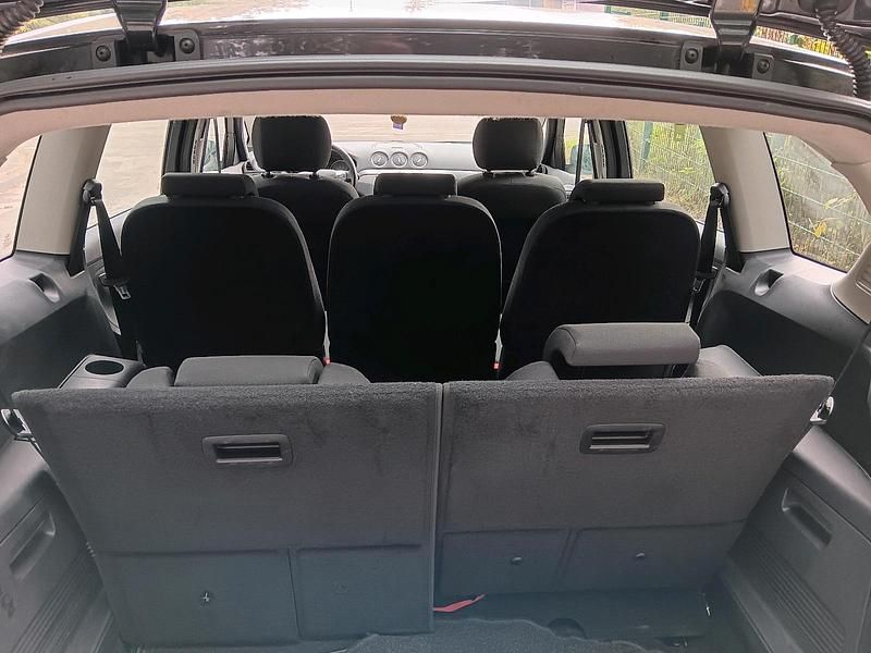Schwarz Gebraucht 2006 Ford S-MAX S Van / Kleinbus | 4.500 € (Etwas zu teuer) - Bild 1/4
