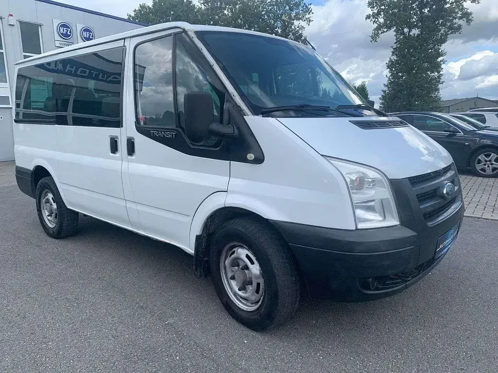 Używany Ford Transit 101 KM (74 kW) 2008 Biały Kombi