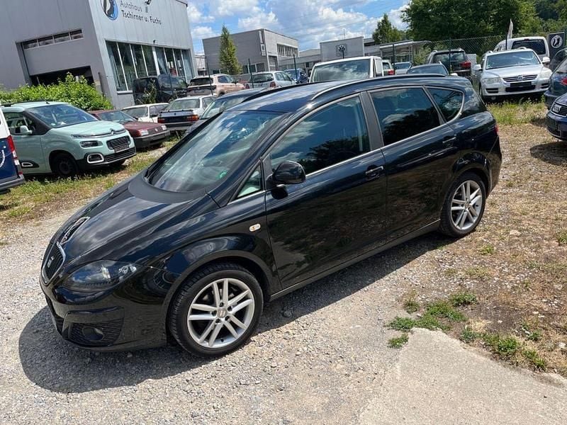 Schwarz Gebraucht 2015 Seat Altea Sun Van / Kleinbus | 4.990 € (Superpreis) - Bild 1/4