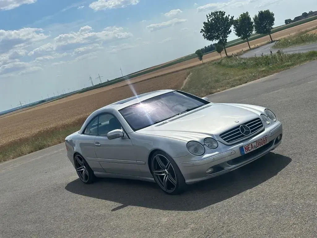 Gebraucht Mercedes CL500 306 PS (225 kW) 2001 Silber Coupé