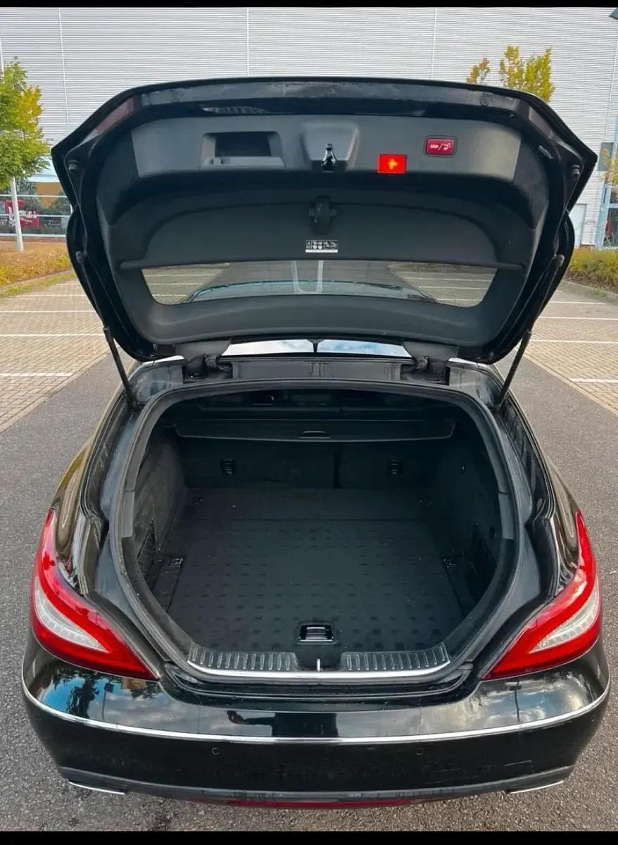 Gebraucht Mercedes CLS350 258 PS (189 kW) 2015 Schwarz Kombi