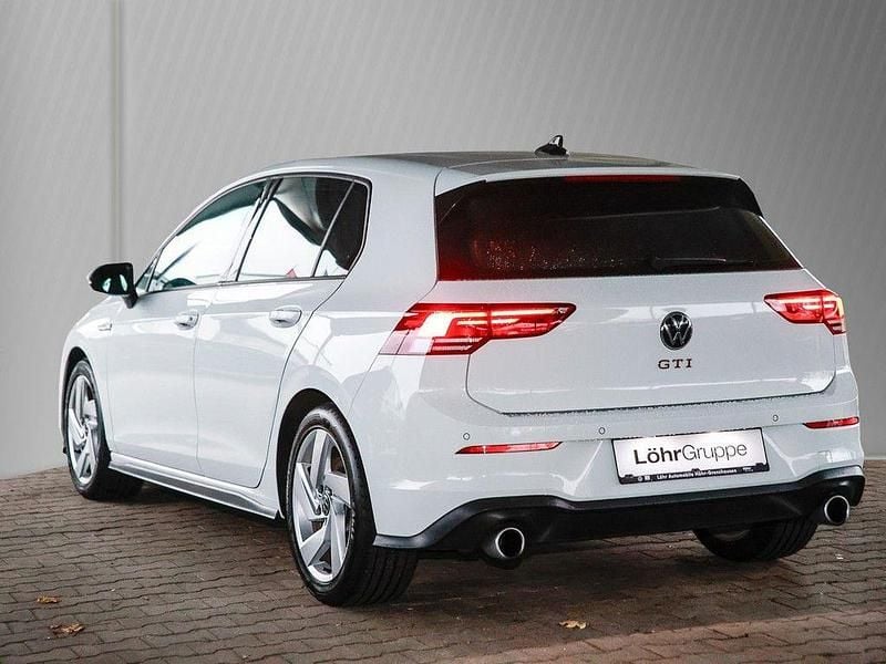 Gebraucht VW Golf VIII GTI 245 PS (180 kW) 2022 Weiß Limousine