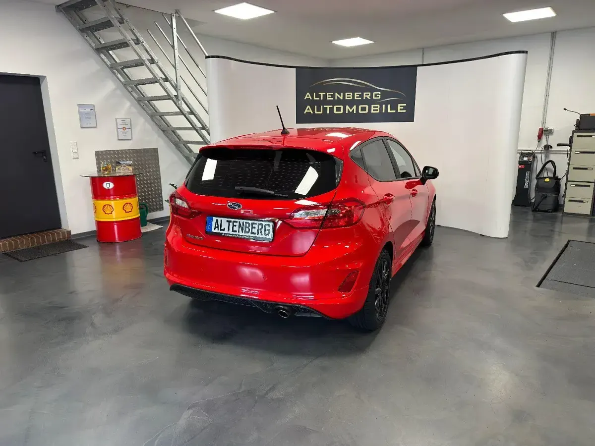 Gebraucht Ford Fiesta ST-Line 101 PS (74 kW) 2018 Rot Kleinwagen