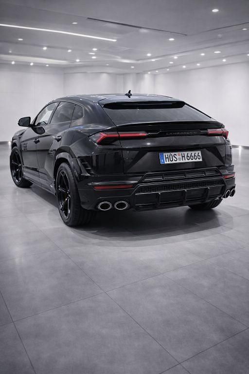 Gebraucht Lamborghini Urus 666 PS (489 kW) 2025 Schwarz SUV